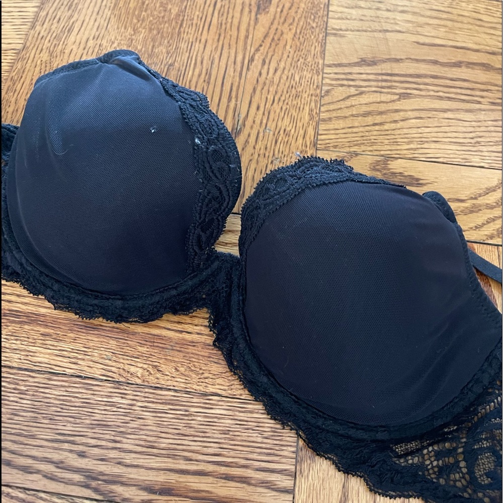 Natori black feathers bra